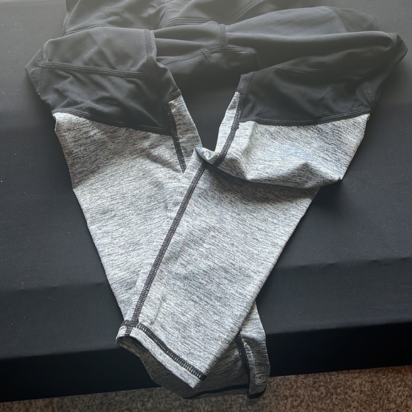 2 PAIRS Girls size 10 & 10/12 leggings NEW W/O Tags - Picture 8 of 9